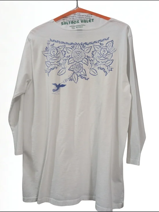 White Long-Sleeve Floral-Print Women's Top - Picture 7 of 8